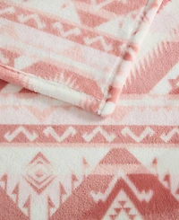 Wrangler Jesse Printed Plush Throw, 70" X 50"