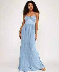 Seni & Cade Juniors' Pleated Sweetheart Neck Gown