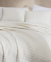 Calvin Klein Signature Solid 3-Pc. Quilt Set
