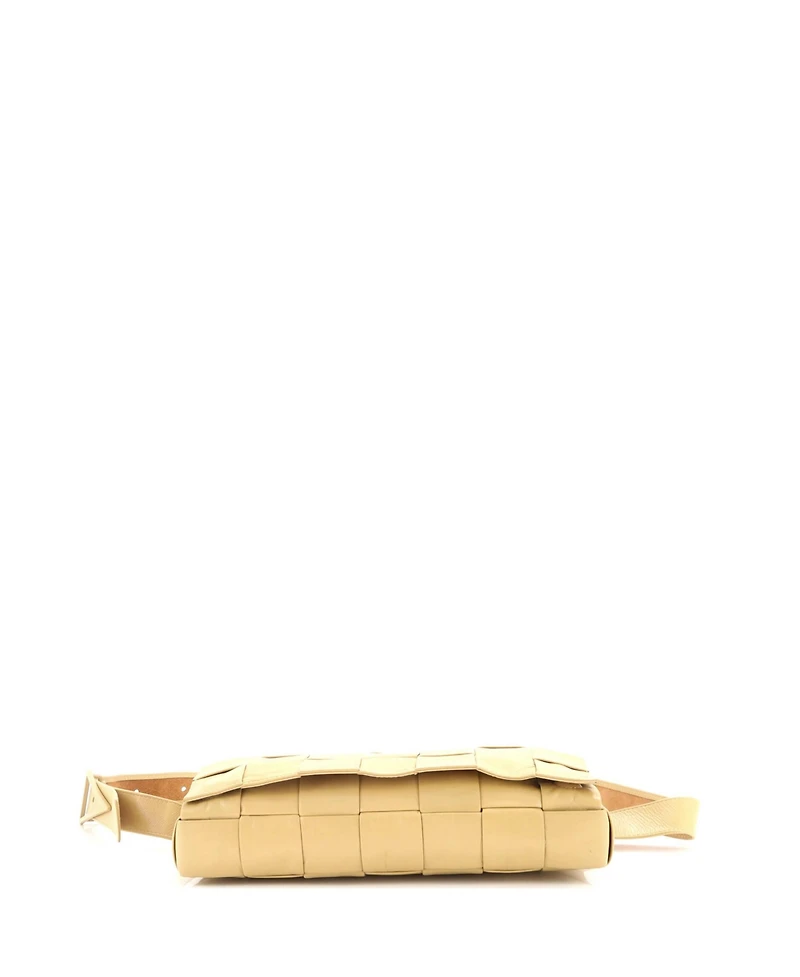 Pre-Owned Bottega Veneta Cassette Stretch Belt Bag Maxi Intrecciato Leather