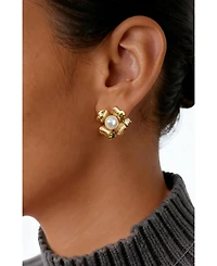 Retro Chic Garden Blossom Stud Earrings