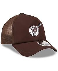 New Era Men's Brown San Diego Padres 2026 Batting Practice Alternate Apex 9FORTY Adjustable Hat