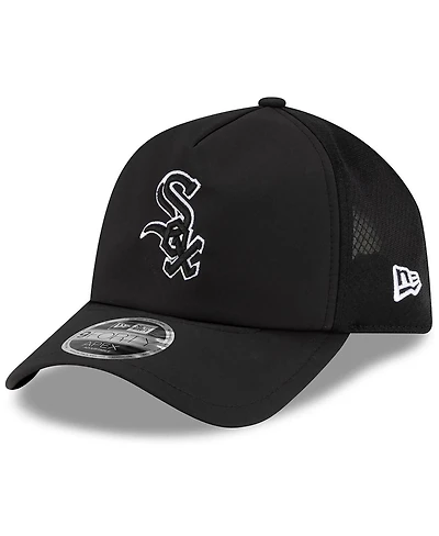 New Era Men's Chicago White Sox 2026 Batting Practice Apex 9FORTY Adjustable Trucker Hat