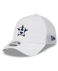 New Era Men's White Houston Astros 2026 Batting Practice Apex 9FORTY Adjustable Trucker Hat