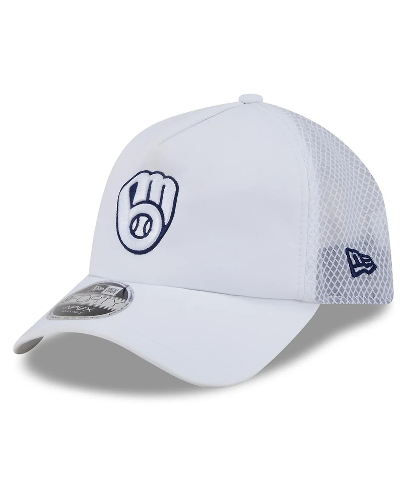 New Era Men's White Milwaukee Brewers 2026 Batting Practice Apex 9FORTY Adjustable Trucker Hat
