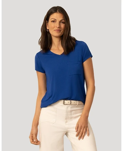 Cable & Gauge Women's V neck Patch Pocket Tee