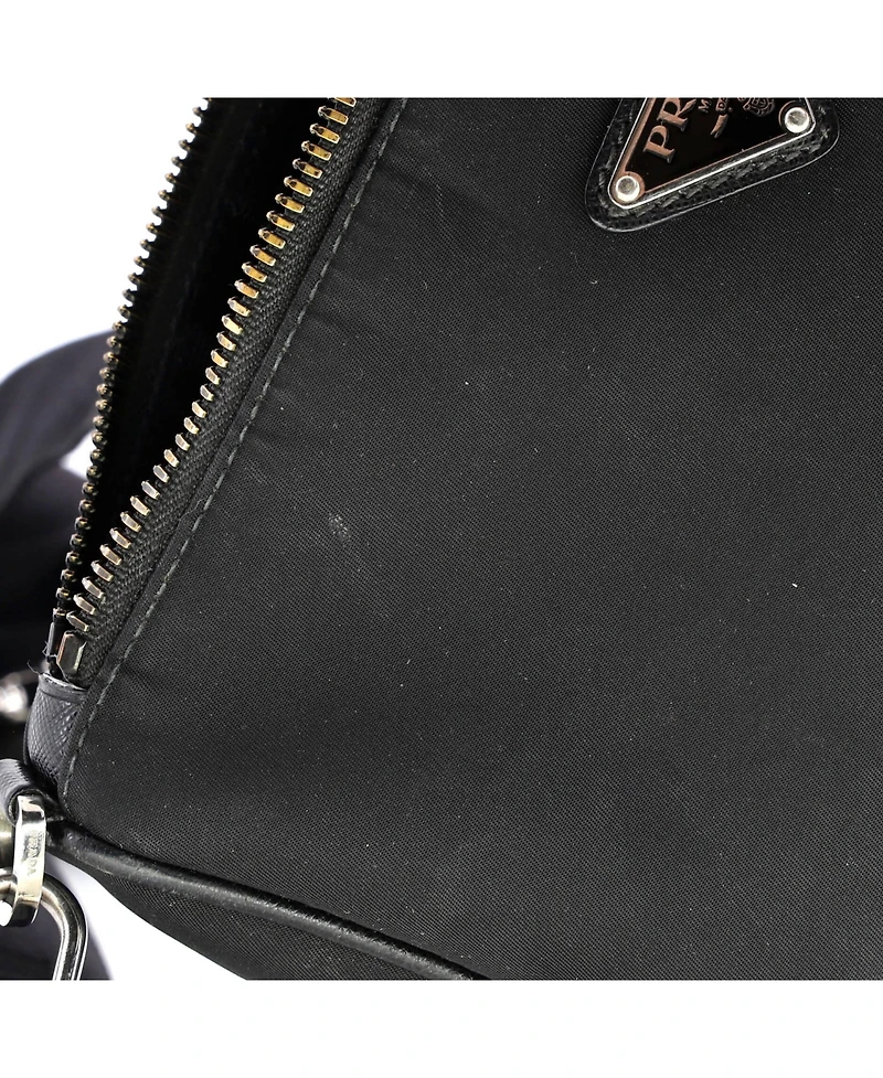 Pre-Owned Prada Small Re-Edition 2000 Double Zip Shoulder Bag Tessuto