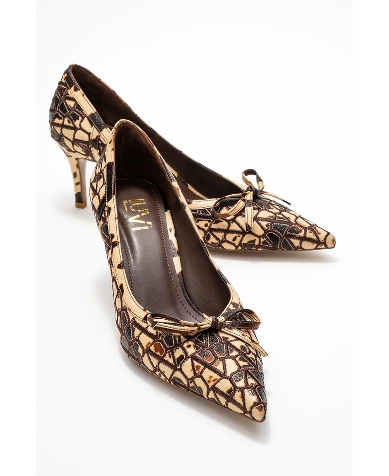 Prologue Shoes Women's Camden Bow Pointed Toe Pump