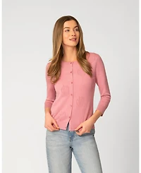 Cable & Gauge Women's Strawberry Stitch Button Cardigan