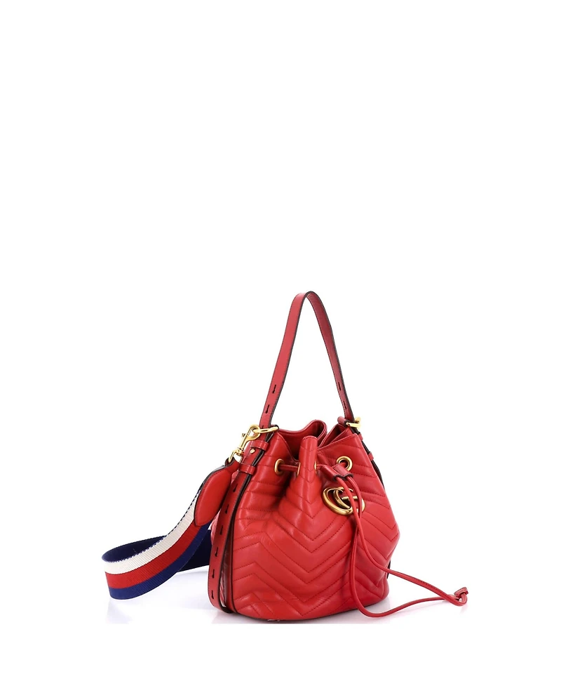 Pre-Owned Gucci Small Gg Marmont Bucket Bag Matelasse Leather