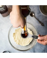 Premium Stainless Steel Magnetic Measuring Spoons, 8 Piece Set with Leveler