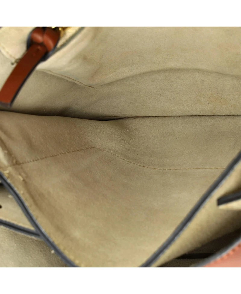 Pre-Owned Chloe Medium Faye Shoulder Bag Leather and Suede