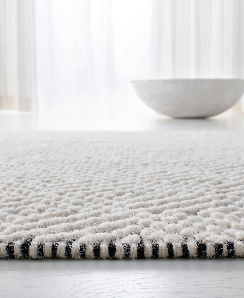 Lauren Ralph Lauren Eleanora LRL6503B Black and Cream 4' X 6' Area Rug