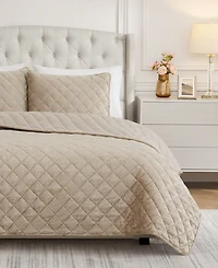 Bcbg Maeve Embossed Plush 3-Pc. Quilt Set