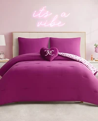 Juicy Couture Plush Reversible Leopard Hearts 4-Pc. Comforter Set, King