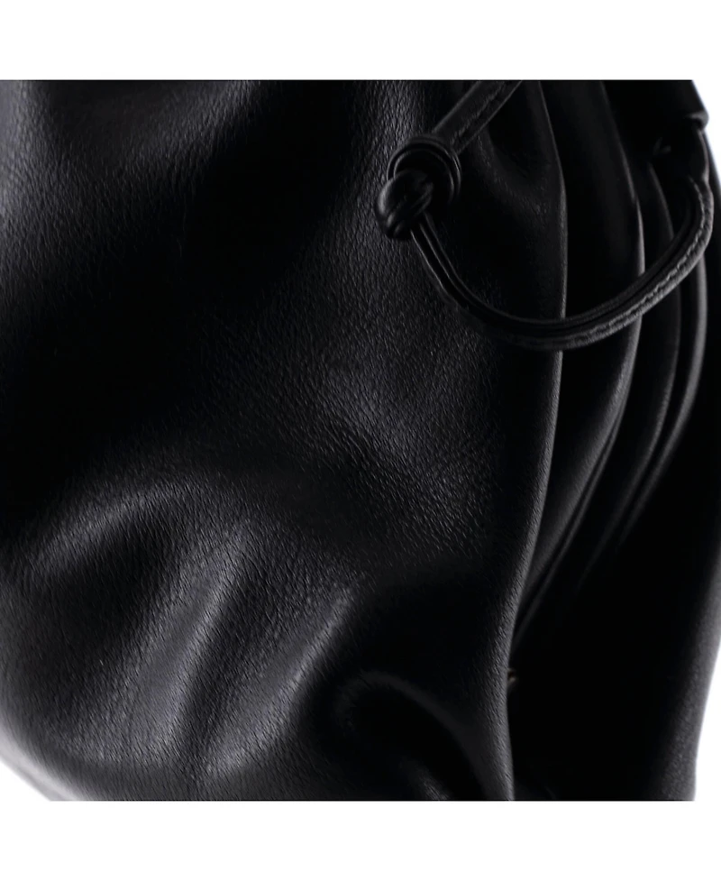 Pre-Owned Bottega Veneta Mini The Pouch Leather