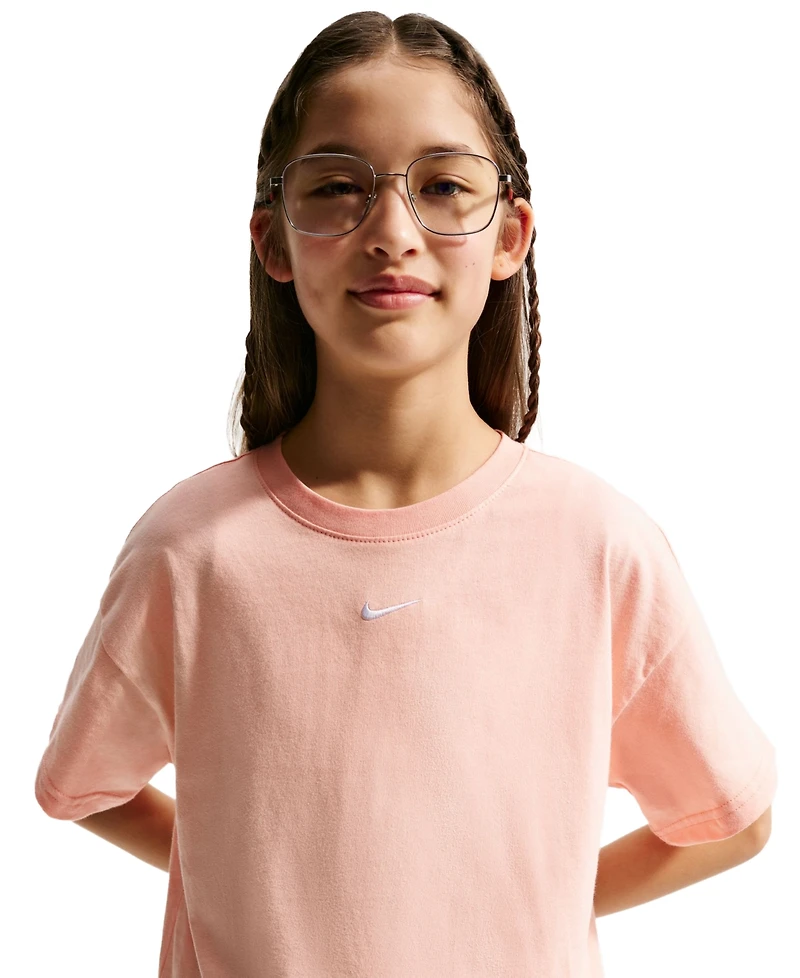 Nike Big Girls Sportswear Essential Cotton Swoosh Logo T-Shirt