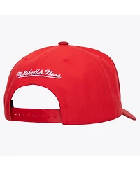 Mitchell & Ness Men's Red Chicago Bulls Legendary Home Pro Pinch Snapback Hat
