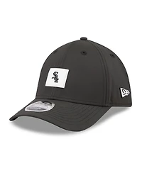 New Era Men's Black Chicago White Sox 2026 Clubhouse M-Crown 39THIRTY Flex Hat