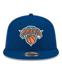 New Era Men's Blue New York Knicks Core Logo Meshback 9FIFTY Snapback Hat