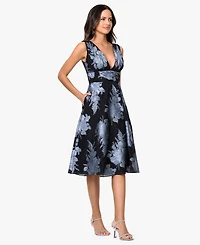 Betsy & Adam Women's V-Neck Brocade Dress