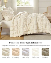 Unikome Modern Style Pintuck All Season Comforter