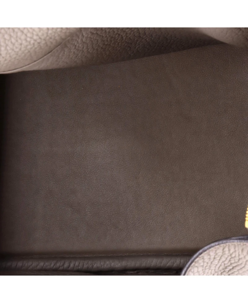 Pre-Owned HERMES 26 Lindy Bag Clemence