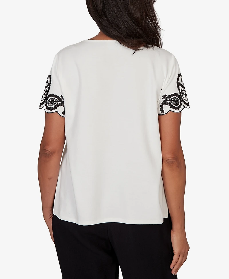 Alfred Dunner Women's Crowd Pleaser Paisley Border T-shirt with Necklace