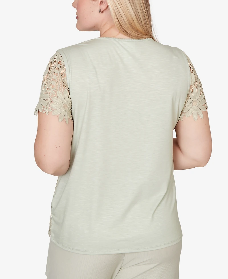 Alfred Dunner Women's Vintage Charm Floral Lace Short-Sleeve T0p