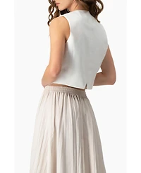 Ivonne Women's Short Vest with Simulated Pockets