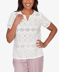 Alfred Dunner Petite Vintage Charm Solid Eyelet Split Beaded Neck T-Shirt
