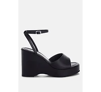 London Rag Women's Sangria Solid Platform Faux Leather Wedges