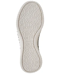 Skechers Women's Wilshire Blvd