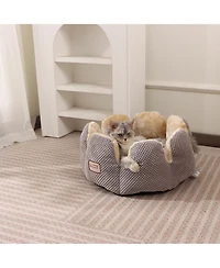 Armarkat 18 Inch Flower Pet Bed w Cushion