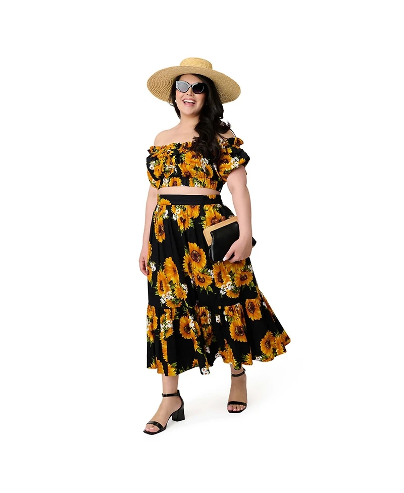 Unique Vintage Plus 1970s Off Ruffle Up Crop Top