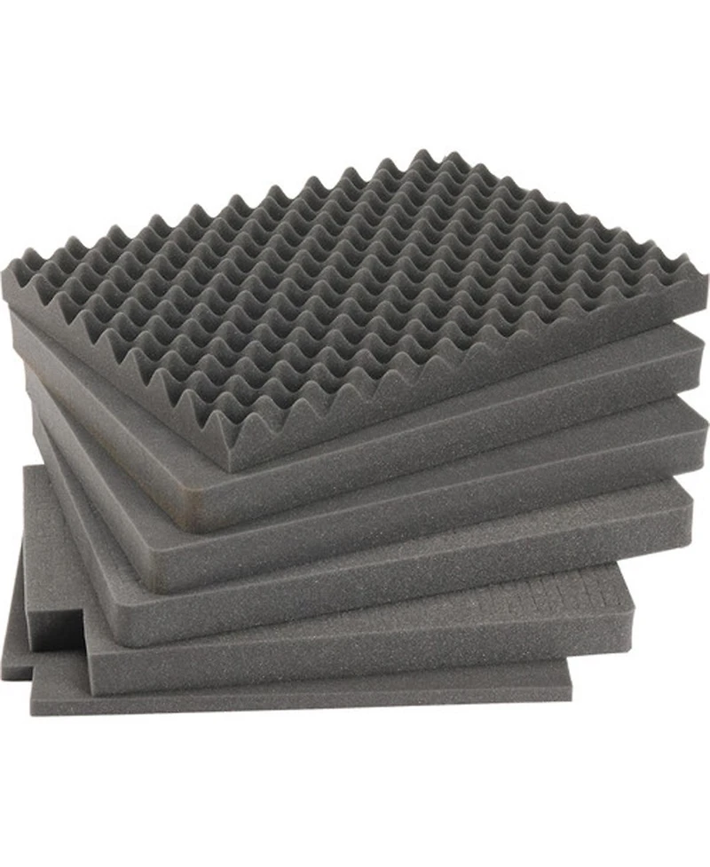 Pelican iM2720 Case with Wheels, Watertight and Padlockable, with Multilayer Cubed Foam Interior