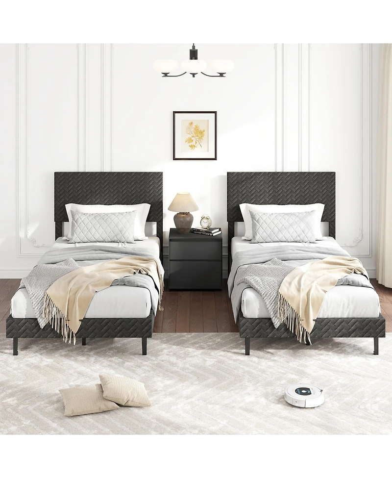 Slickblue Upholstered Velvet Platform Bed with Chevron Headboard