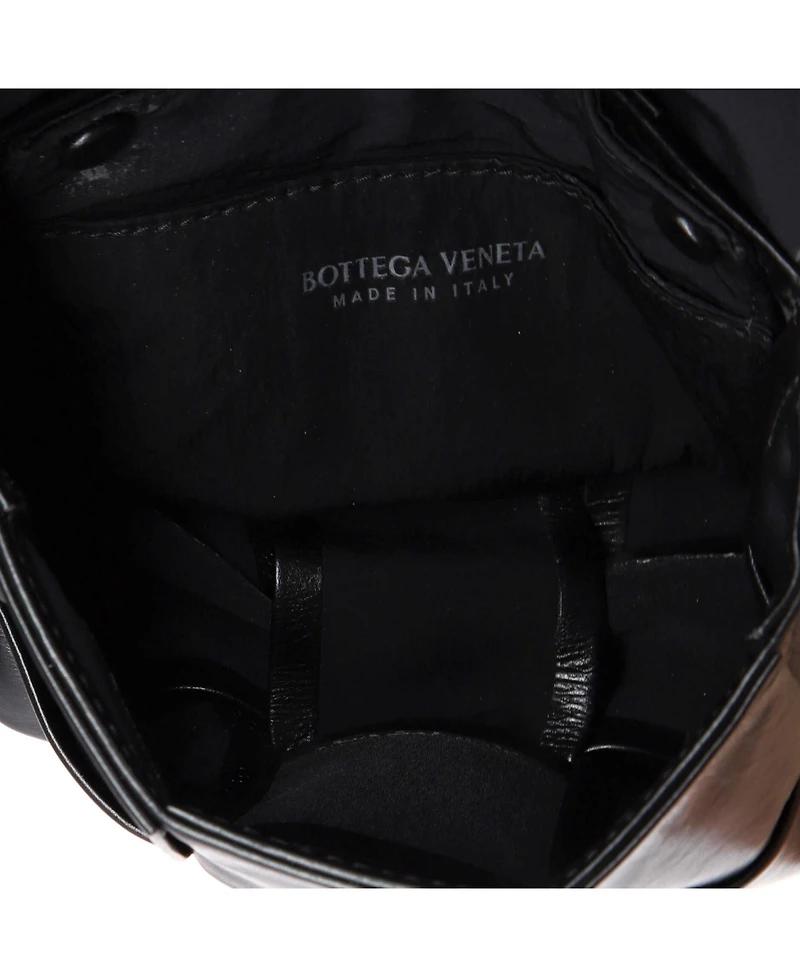Pre-Owned Bottega Veneta Candy Cassette Crossbody Bag Maxi Intrecciato Leather