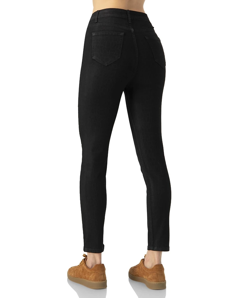 Ivonne Women's Skinny Jeans with Button and Patch Pockets