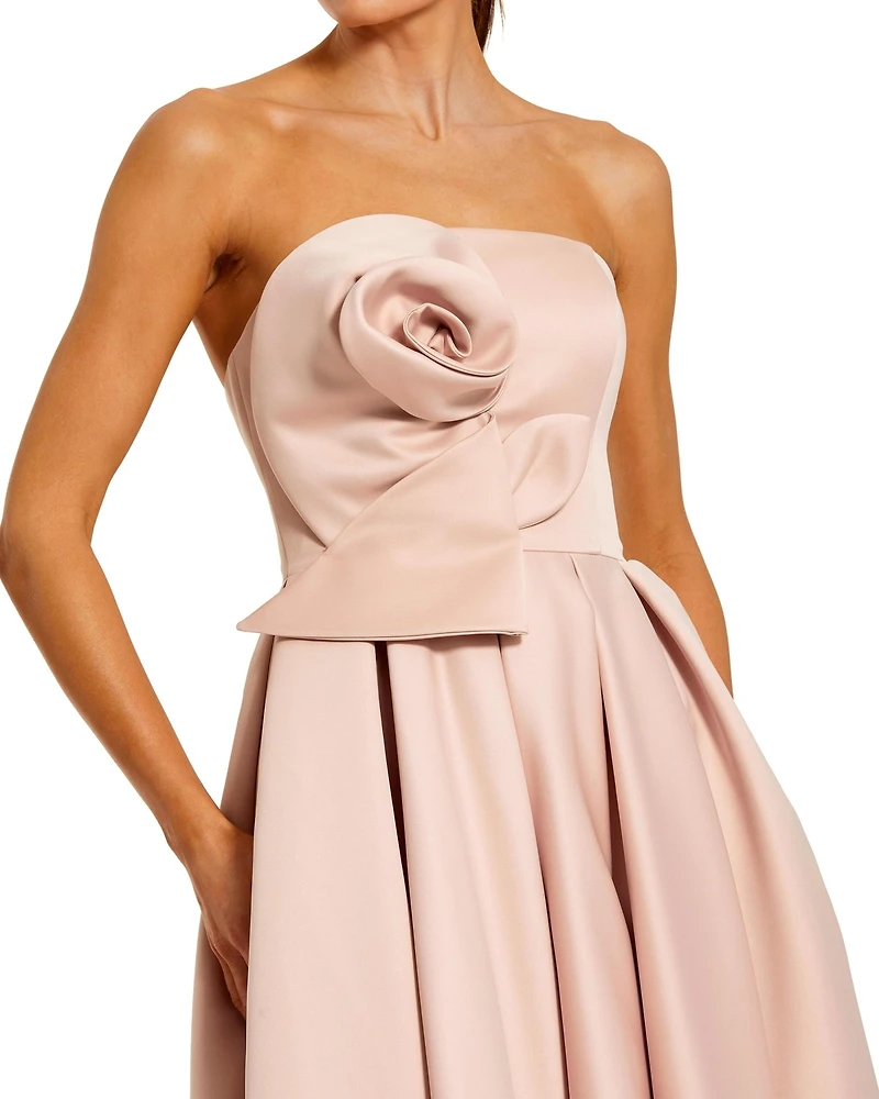 Mac Duggal Women's Strapless Satin A Line Midi Dress With 3D Flower
