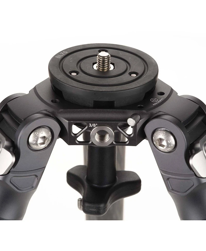 Benro Mammoth TMTH33C Three Series 3-Section Carbon Fiber Tripod