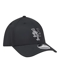 New Era Men's Black York Mets Metallic 39THIRTY M-Crown Flex Hat
