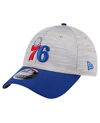 New Era Men's Heather Gray/Royal Philadelphia 76ers Active Digi-Tech Two-Tone 9FORTY Adjustable Hat