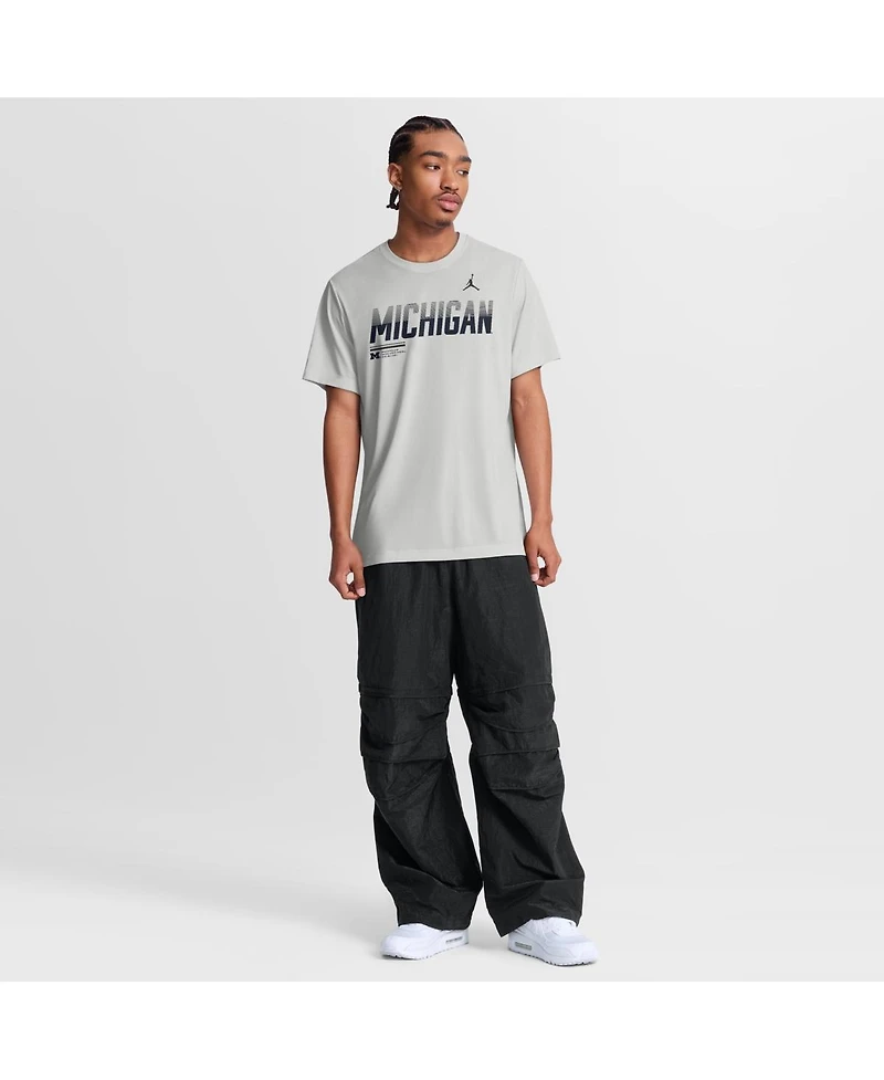 Jordan Men's Gray Michigan Wolverines Sideline Legend Dri-fit T-Shirt