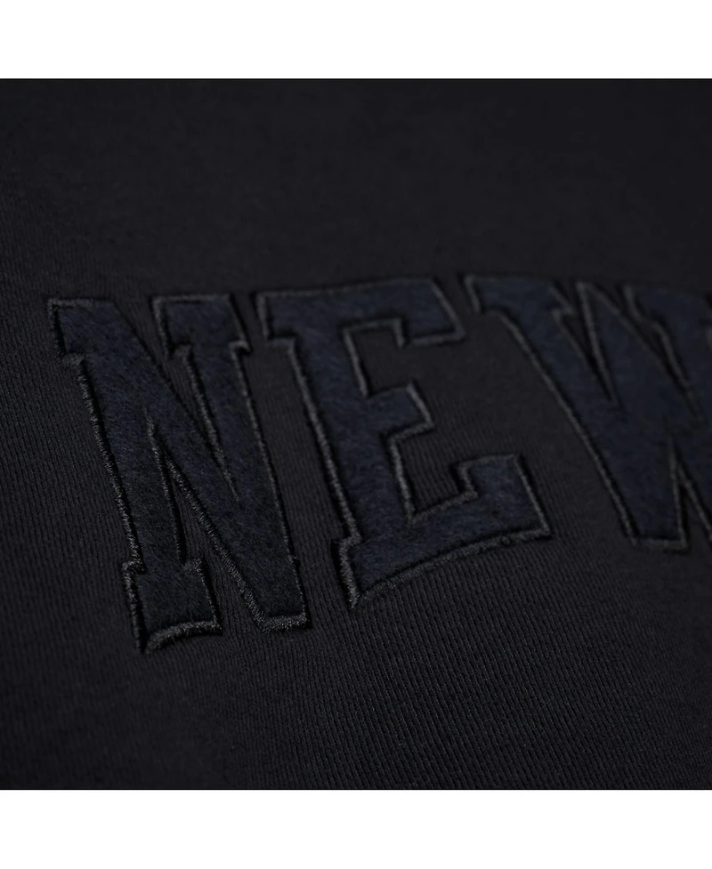 Mitchell & Ness Men's Black New York Knicks Phantom Fleece Sweatshirt