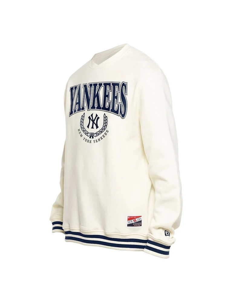 New Era Men's White York Yankees Throwback Sweatshirt