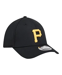 New Era Men's Black Pittsburgh Pirates Dash 39THIRTY Flex Hat
