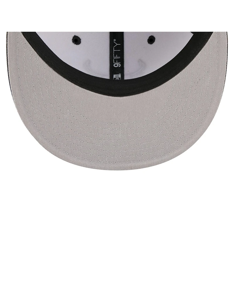 New Era Men's Black Chicago Bulls Washed Tonal 9FIFTY Snapback Hat
