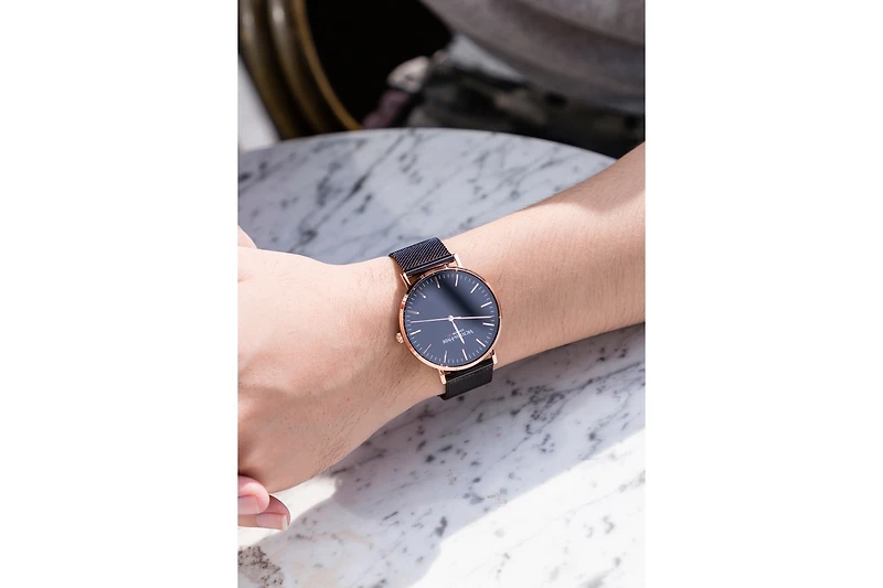 Victoria Hyde Classic Men's Watch - Modern Minimalism with Stainless steel strap