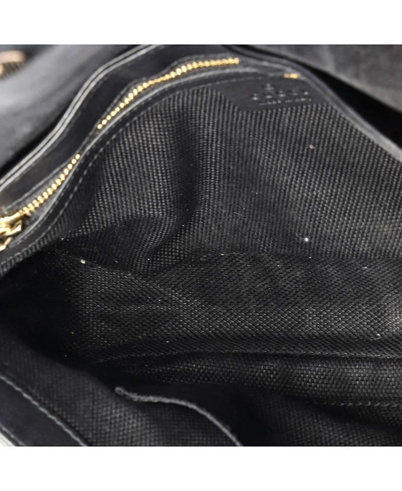 Pre-Owned Gucci Medium Soho Chain Crossbody Bag Patent
